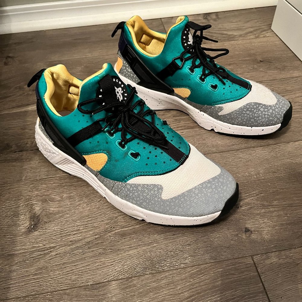 Nike Air Huarache Utility "Safari" Men's Size 10